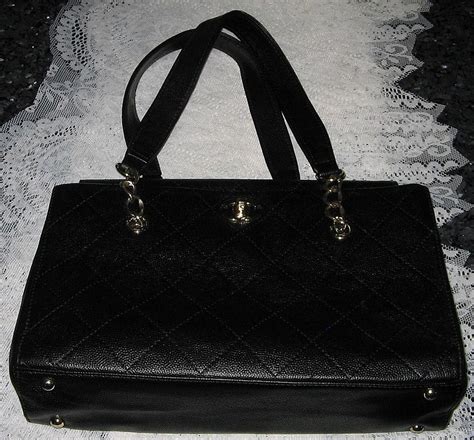 chanel 10218184 is this authentic.